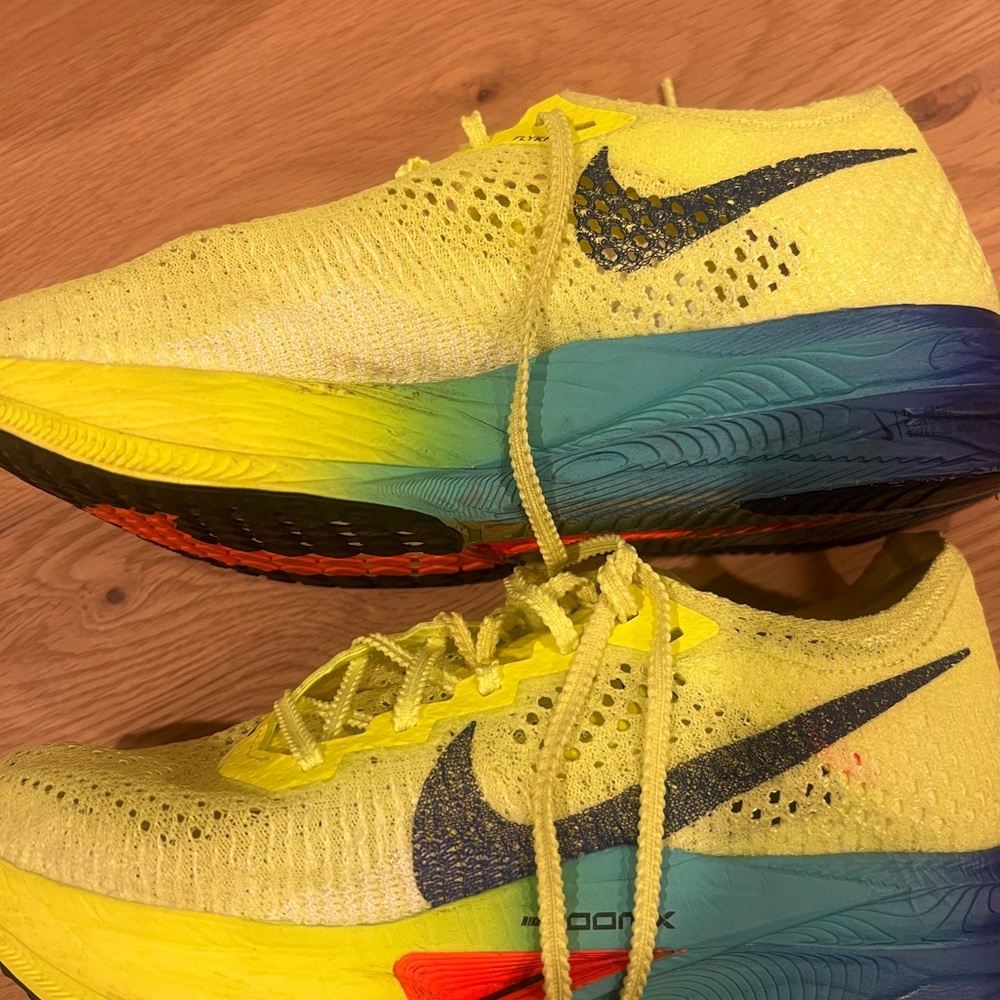 Nike Yellow and Blue Athletic Shoes with Flyknit Design - Picture 4 of 7